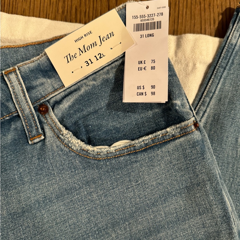 AF mom Jean